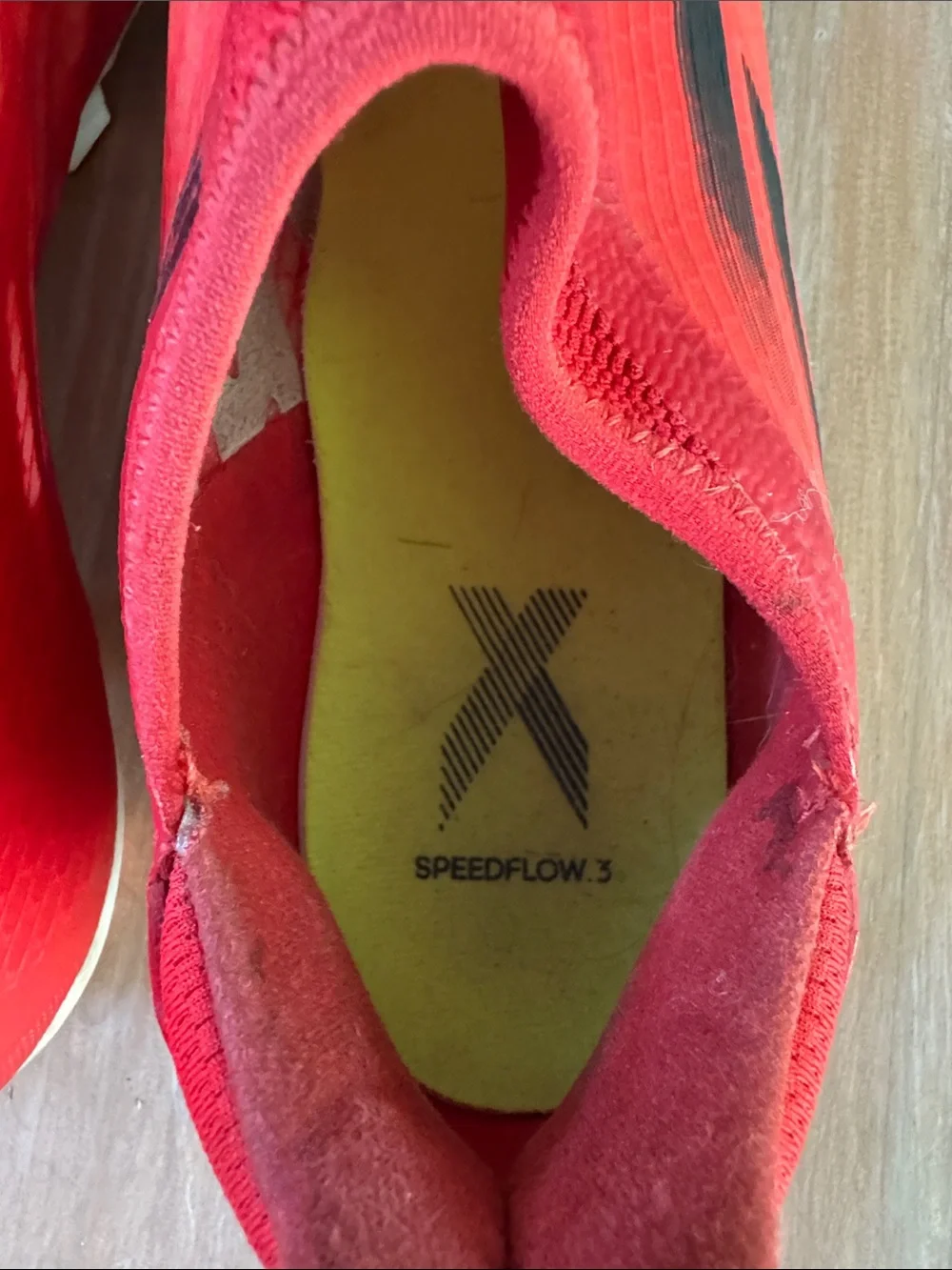 Adidas X speedflow 3. Red Slip-On Soccer Shoes with Black Accents